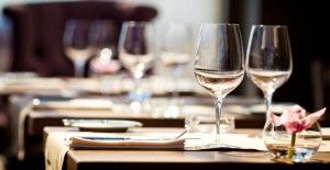 Έρχεται το bar-restaurant που «Θα σε κάνει βασίλισσα»