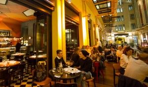 Τα καλύτερα after theatre spots της Αθήνας