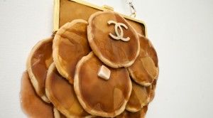 Αυτή τη Chanel πολύ τη λιγουρεύομαι!