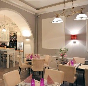 Ο Ανδρέας Λαγός επιλέγει το Pomo d’Oro στην Κέρκυρα