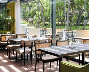Ο Ηλίας και η Ιωάννα τρώνε στο Kastri Bistro