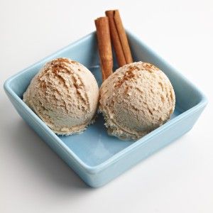 Cinnamon ice cream