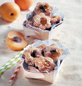 Apricot, spearmint and chocolate jam tart cookies (sables)