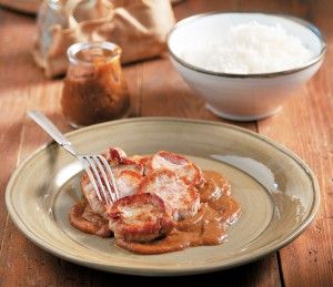 Pork tenderloin with apple sauce