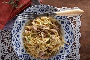 Tuna, lemon and dill linguine