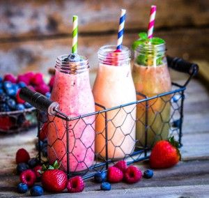 4 smoothies που σε “ανεβάζουν” και βοηθούν τη δίαιτα σου