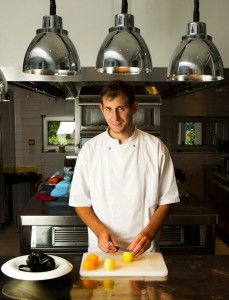 Νίκος Μπίλης (chef): Νέος, χαρισματικός και γεμάτος υποσχέσεις