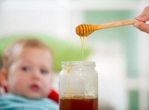 Τελικά από ποια ηλικία επιτρέπεται να δώσεις μέλι στο παιδί;