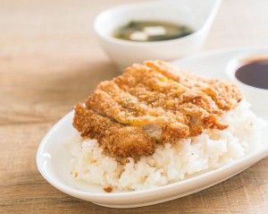 Tonkatsu ή αλλιώς χοιρινό πανέ με πάνκο