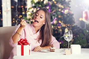Προσοχή! Δες εδώ ποιες γιορτινές τροφές επηρεάζουν τη χοληστερίνη