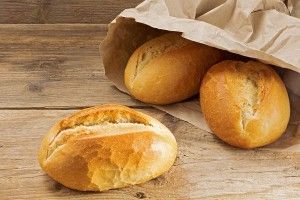 Ένας μικροσκοπικός φούρνος που μοιάζει σαν φρεσκοψημένο ψωμί