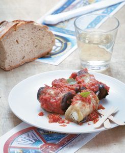 Eggplant rolls in tomato sauce and basil pesto
