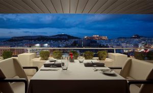 Δύο διαφορετικές προτάσεις για την Ημέρα της Γυναίκας