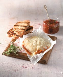 Oven roasted saganaki with aromatic fig condiment