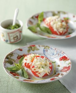 Baked tomato and haloumi slices
