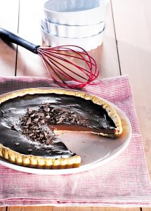 Chocolate tart with homemade crust
