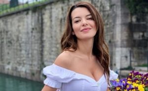 Τι τρώει η Νικολέττα Ράλλη στον 7ο μήνα της εγκυμοσύνης της;