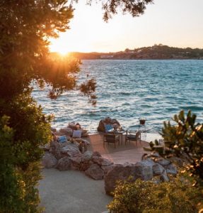 Private dining: Μια νέα γαστρονομική εμπειρία στο Four Seasons Astir Palace