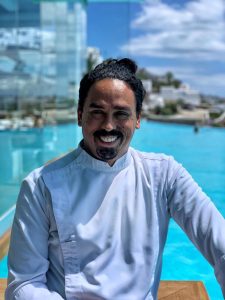 Chef Stories: Χρόνης Δαμαλάς, Big in Japan