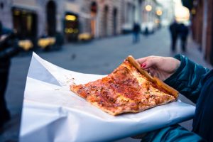 Δεν θα ισχύσει η απαγόρευση στα take away σε Θεσσαλονίκη και Σέρρες 