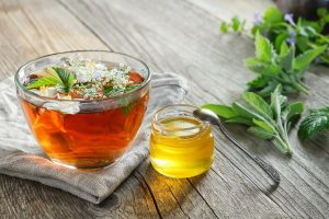 Ελληνικά βότανα: Τα μαντζούνια που μας κάνουν καλά