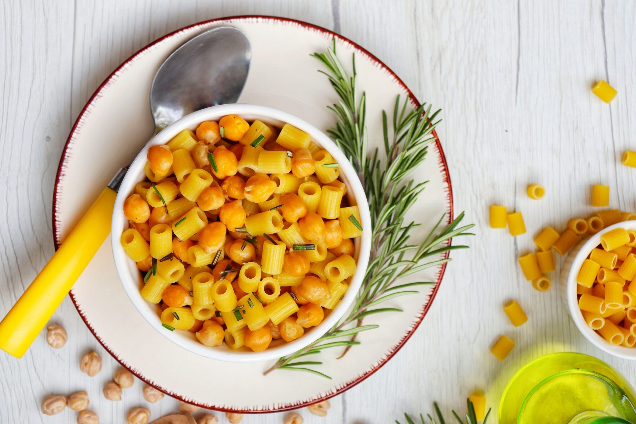 Italian,Traditional,Dish”pasta,E,Ceci,Alla,Romana”,italian,Pasta,With,Chickpeas,olive