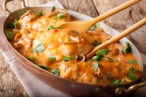 Κοτόπουλο του κυνηγού (poulet sauté chasseur)