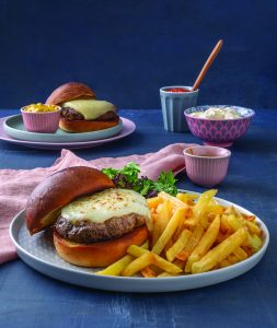 Cheeseburger με μεγάλο κεφτέ