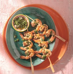 Ψητές γαρίδες με salsa verde