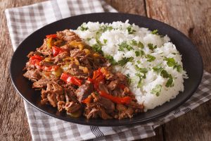 Ropa Vieja (μοσχαρίσιο κρέας με πιπεριές)