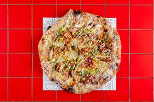 Αlio Neighborhood Pizzeria: Το νέο street food spot του Γιάννη Λουκάκου