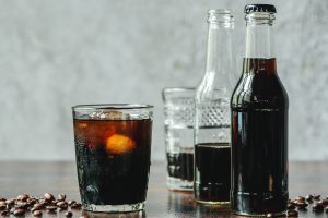 Cold brew στο σπίτι, από χειροποίητο συμπυκνωμένο καφέ