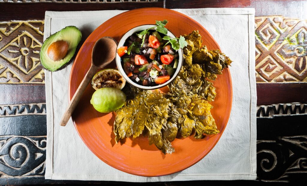 Vegan tacos με τορτίγιας απο αμπελόφυλλα