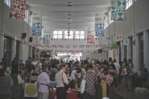 Indie Brew Fest: Άφθονη μπίρα και street food στη Δημοτική Αγορά Κυψέλης