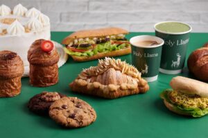 Το vegan bakery «Holy Llama» κάνει τη διαφορά
