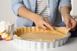 Φτιάχνουμε vegan ζύμη τάρτας με 4 υλικά σε 10 λεπτά!