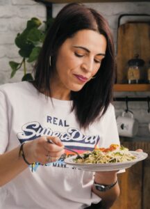 Η food blogger Εύα Μονοχάρη (Funky Cook) μοιράζεται μαζί μας 5 συνταγές ελληνικής, παραδοσιακής κουζίνας