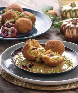 Arancini με μορταδέλα και φιστίκι