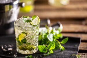 Mojito ή Margarita: Τι προτιμούν οι αναγνώστες του Cantina