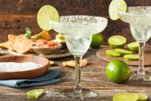 Refreshing,Homemade,Classic,Margarita,With,Lime,And,Salt