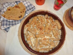 Η τσακώνικη κουζίνα και οι παραδοσιακές συνταγές της, όπως τις διαφυλάσσουν οι ντόπιοι