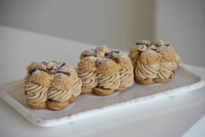 Για τα φινετσάτα γλυκά αυτής της boutique έρχονται από κάθε γωνιά της Αθήνας