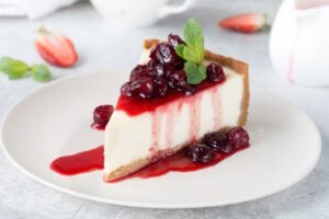 Σας περίσσεψε cheesecake; Πώς το αποθηκεύετε για να μη χαλάσει