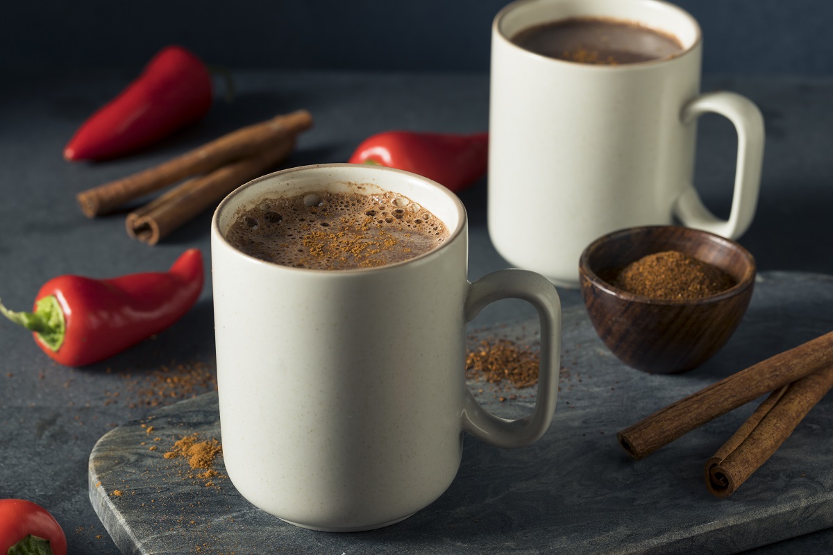 Homemade,Holiday,Spicy,Mexican,Hot,Chocolate,With,Cinnamon