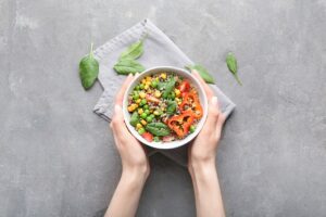 10 detox προϊόντα που υπόσχονται ότι μας κάνουν καλό