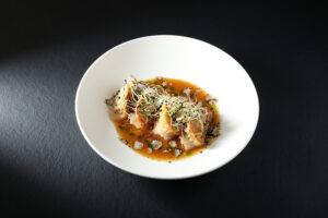 Πιάτα που αξίζει να δοκιμάσετε: Το Ebi Dumplings στο Kinjo