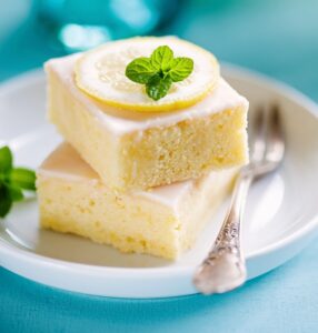 Homemade,Lemon,Cake