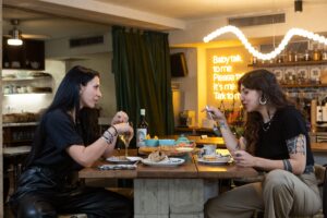 5 επιτυχημένες σεφ μάς εξηγούν χωρίς ωραιοποιήσεις τι σημαίνει να είσαι γυναίκα στον χώρο της γαστρονομίας σήμερα