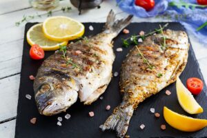 Γιατί τρώμε ψάρι την Κυριακή των Βαΐων (+συνταγές)