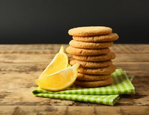 Τα πιο τραγανά και υγιεινά μπισκότα με λεμόνι μόνο με 4 υλικά